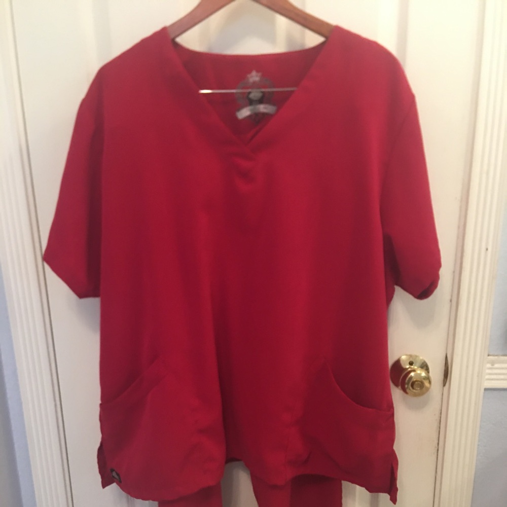 Dickies women XLP red color scrub set